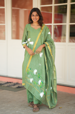 Nira