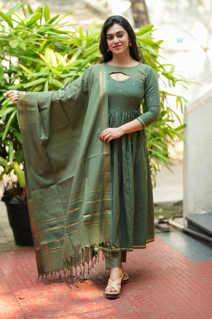 Karthiga – SANA